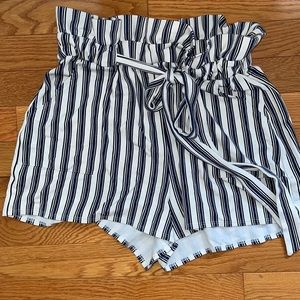 Paper bag waist shorts